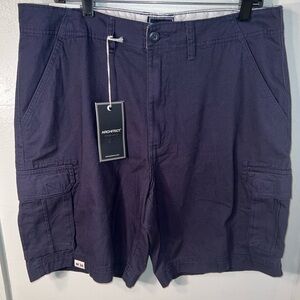 Architect, 36,NWT, dark navy 100% cotton, 6pocket  cargo shorts.
